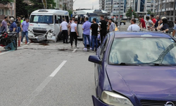 9 araç birbirine girdi! Zincirleme trafik kazasında 19 yaralı..