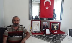 O şehidin babası konuştu: “Pet şişelere biriktirdiği sularla duş almış”