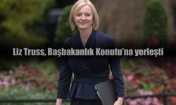 Liz Truss İngiltere'nin başbakanı olarak görevine geldi