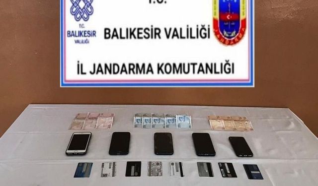 Balıkesir'de bilişim dolandırıcılığı operasyonu!