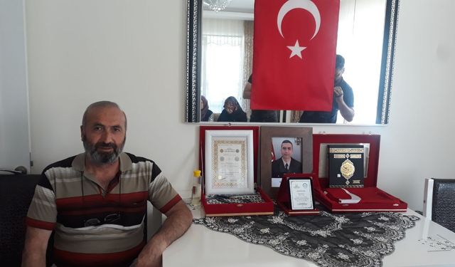 O şehidin babası konuştu: “Pet şişelere biriktirdiği sularla duş almış”