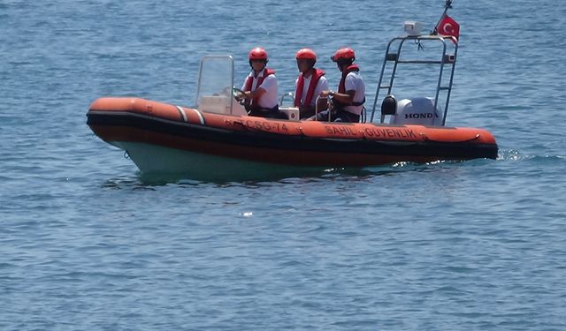 Balıkesirde'ki  tekne kazasında kaybolan ikinci kişinin de cansız bedenine ulaşıldı..