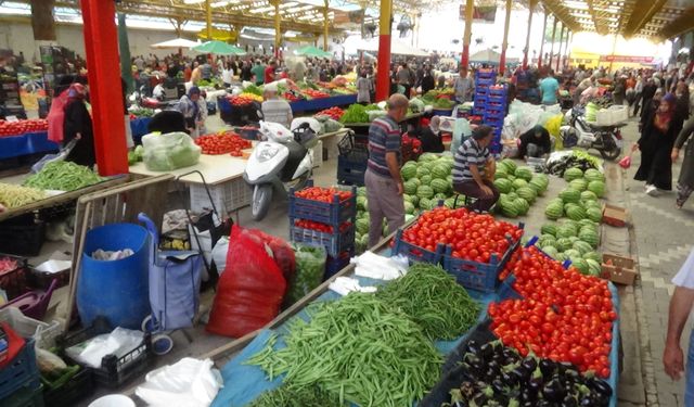 Pazarcılar isyanda: "Fiyatlar konusunda marketlerle bizim aramızda uçurum var”