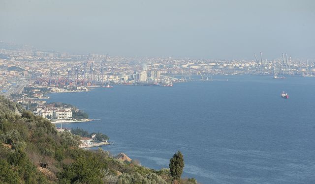 İzmit Körfezi ekosistem temelli projeyle temizlenecek