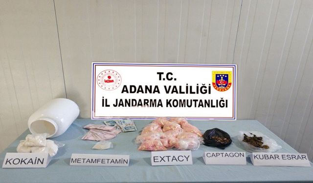 Adana’da 28 bin 286 adet uyuşturucu hap ele geçirildi