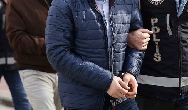 İstanbul'da FETÖ operasyonunda 10 şüpheli yakalandı