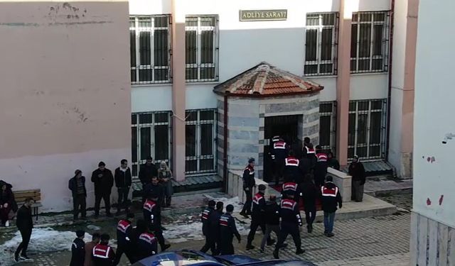 Isparta'da "Kökünü Kurutma Operasyonu"nda 31 şüpheli yakalandı