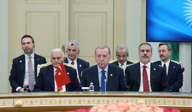 Cumhurbaşkanı Erdoğan: Gazze'de tam 28 gündür insanlığa karşı suç işlenmektedir