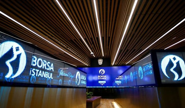 Borsa günün ilk yarısında rekor seviyeyi gördü