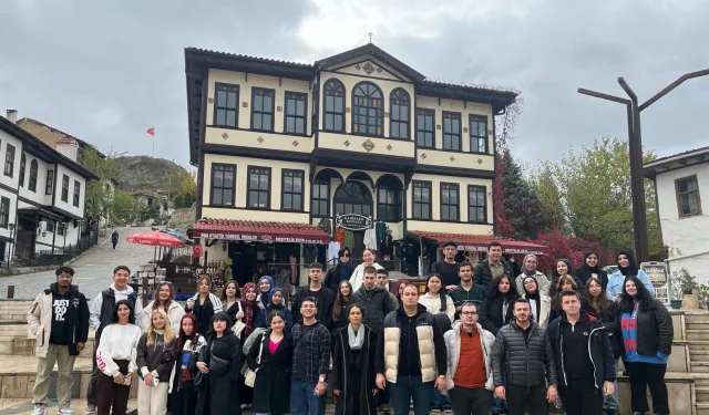 SUBÜ’nün gençleri Sakarya’nın tarihinde yolculuğa çıktı