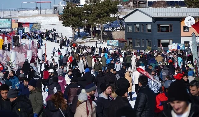 Kayseri Erciyes'e hafta sonu turist akını