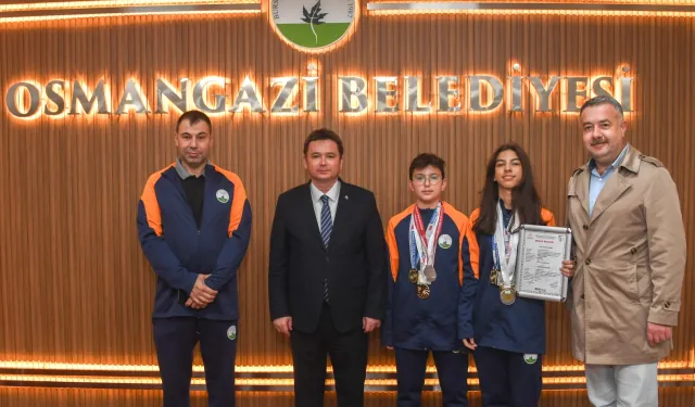 Osmangazili sporcular Bursa’ya Türkiye rekoru birincilik ve Avrupa derecesiyle döndü