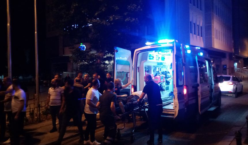 Alacak verecek meselesinde kan aktı: 2 polis 10 kişi yaralandı