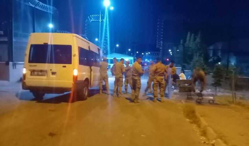 Kayseri'de sığınmacılar Geri Gönderme Merkezi'nde yangın çıkardı